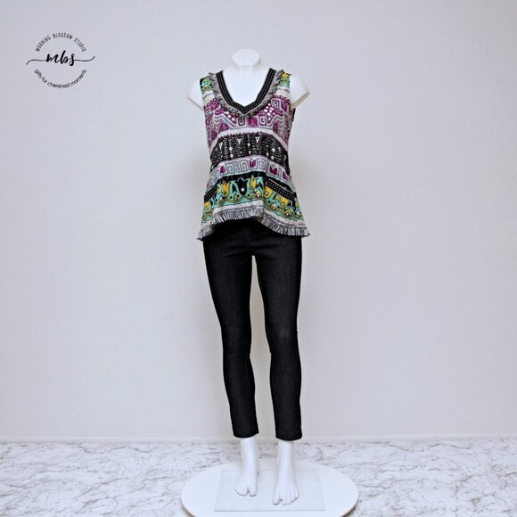 Nanette Lenore Floral Abstract Metallic Accent Fringe Hem V Neck Sleeveless Top - Picture 2 of 12